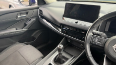 Nissan Qashqai 1.3 DiG-T MH N-Connecta 5dr Petrol Hatchback